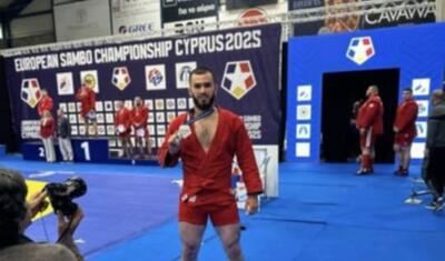 “Neftçi”dən ötrü Kiprdən Azərbaycana iki medal gətirdilər -