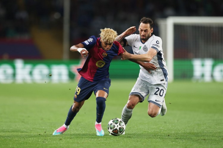 Yamal və onlar həftənin rəmzi komandasında - Çempionlar Liqası