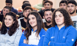 https://www.sportinfo.az/idman_xeberleri/gules/220291.html