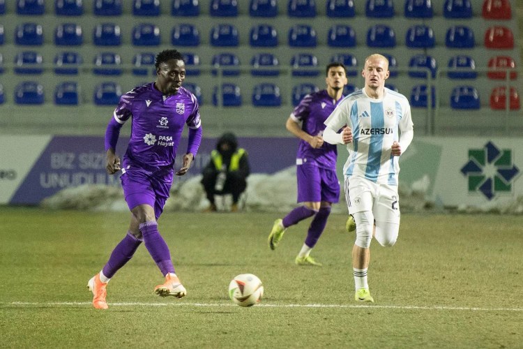 "Qarabağ"ın tamaşasına dayanmaq - 3 manat cibində qalmnasın!