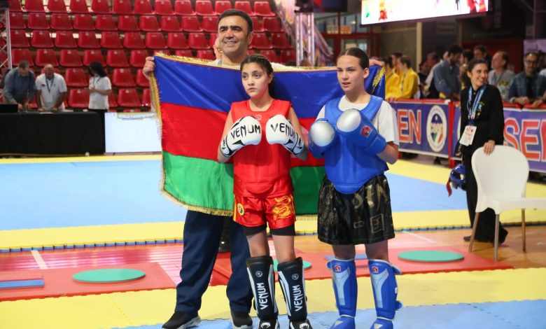 Əminə Əliyeva dünya çempionatının finalına yüksəldi!