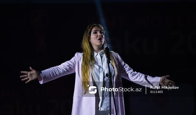 Məşhurlar Bakıdakı mundialın açılışında - RƏNGLİ