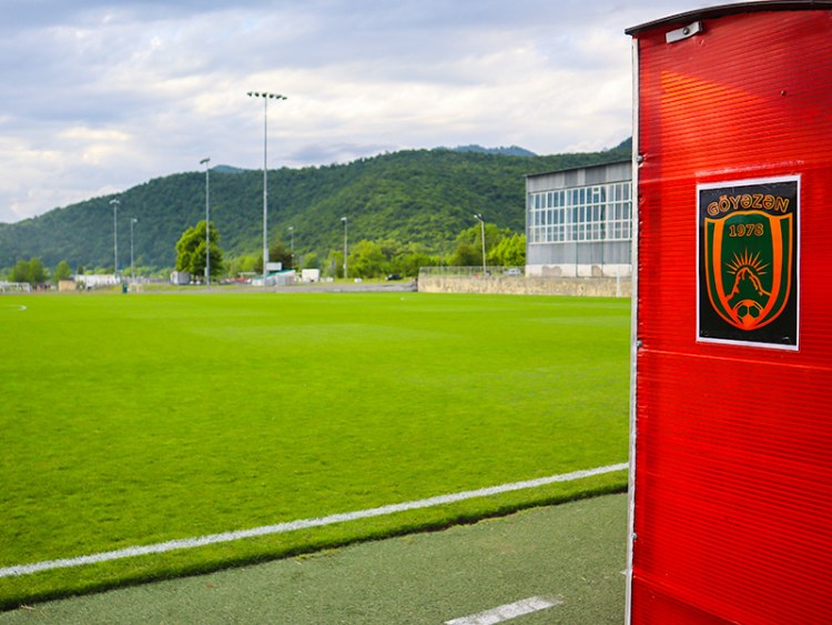 Bölgə stadionu final üçün bu cür hazırlandı - FOTOLAR