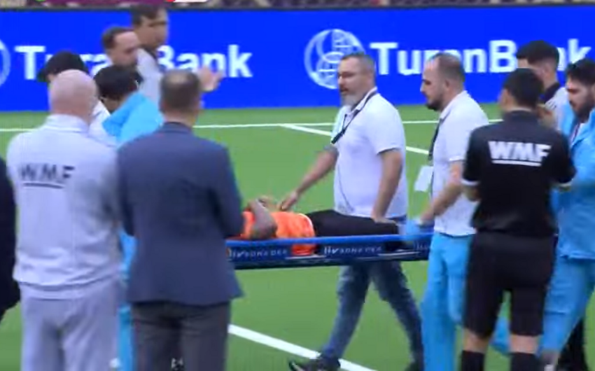 Hindistan millisinin oyunçusu Bakıda huşunu itirdi - VİDEO