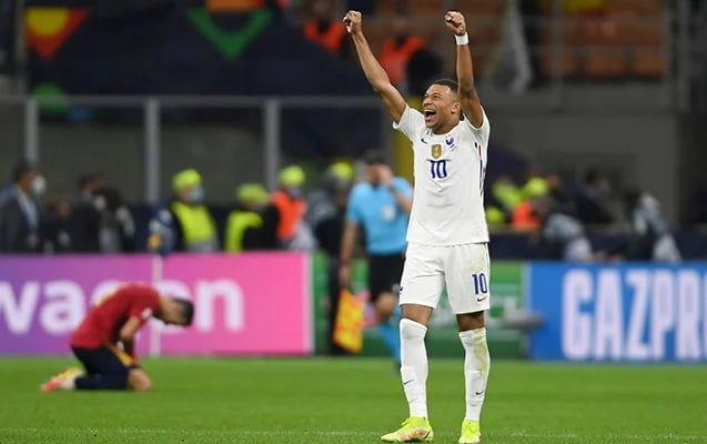 Kilian Mbappe millinin heyətində rekorda imza atdı