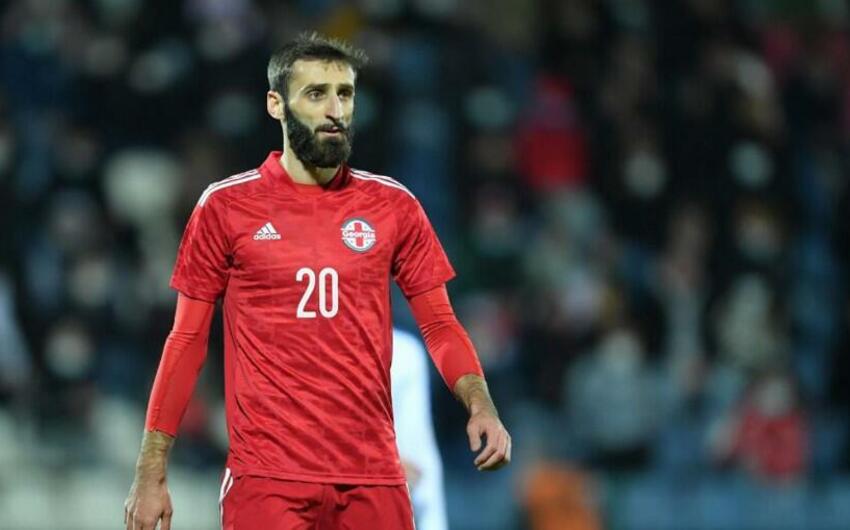 Tanınmış fransız "Zirə"lı hücumçuya sürpriz etdi!