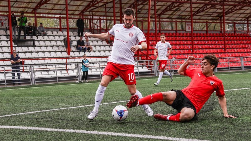 Premyer Liqa təmsilçisi Rusiyada parlayan həmyerlimizi transfer etmək istəyir