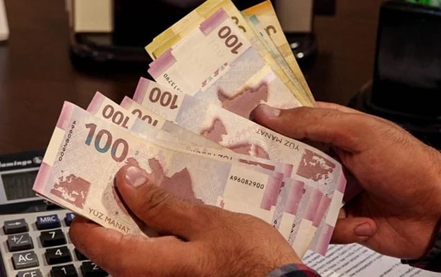 Ölkəmizdə bu şəxslərə 2200 manat veriləcək - SİYAHI