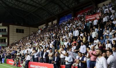 Nazir izlədi, 12 komanda yarışdı, onlar aman vermədilər -