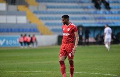 "Neftçi"də yeni transferlə bağlı PROBLEM yarandı