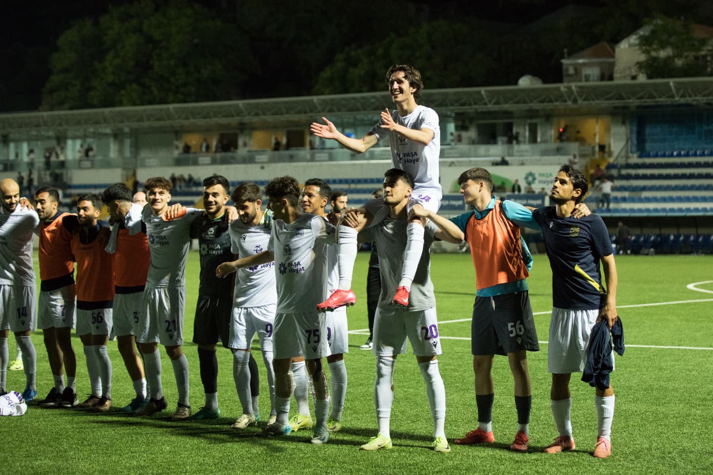 İlkin Fikrətoğlu: Azərbaycanda 9 milyonu küləyə verən klub var - VİDEO