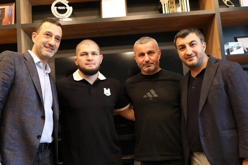Həbib Nurməhəmmədov Azərbaycanda hansı klubun azarkeşidir?