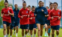 https://www.sportinfo.az/idman_xeberleri/qadin_futbolu/224068.html