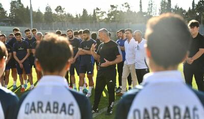 Qurban Qurbanov onlara biganə qalmadı, diqqət göstərdi -