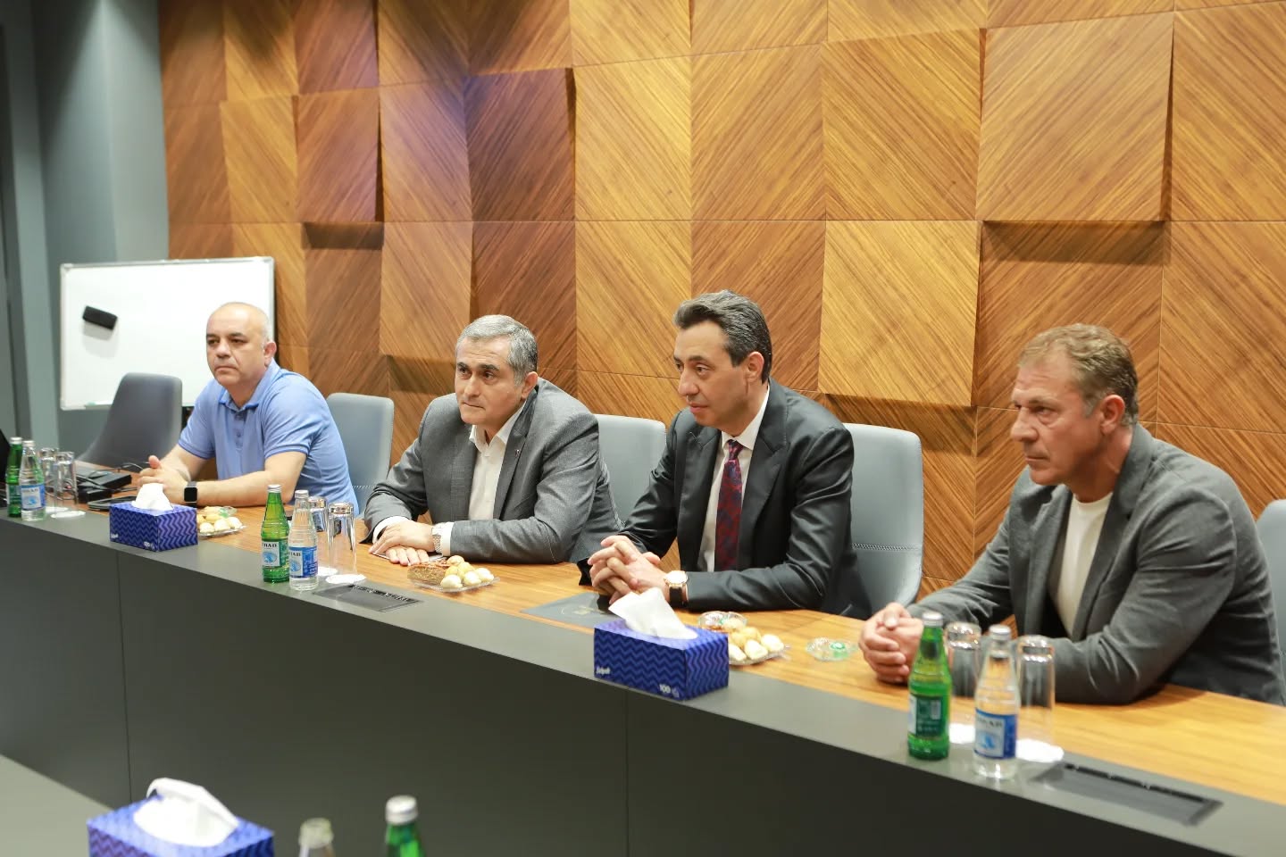 Ehtiram Quliyev 200 minlik sponsor axtardı, elə cavab aldı ki…