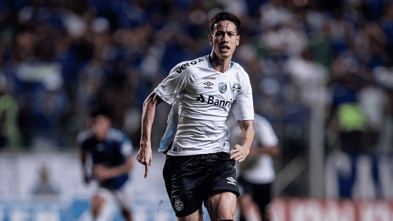 “Qarabağ” SÜRPRİZ TRANSFERin biraddımlığından döndü!