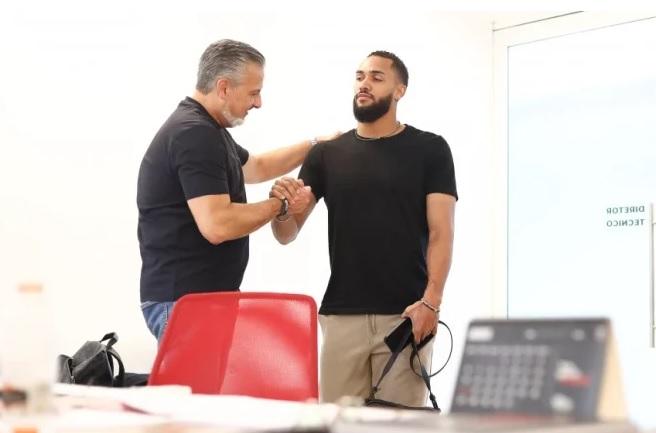 “Biz onu “Qarabağ”dan 60 qol vurmaq üçün transfer etməmişdik”