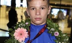 https://www.sportinfo.az/idman_xeberleri/gules/224351.html