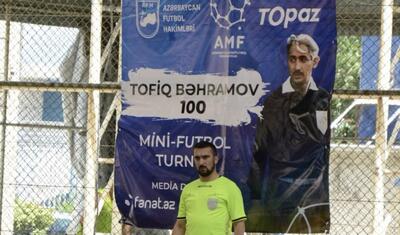 “Sportinfo”nun əməkdaşı “Neftçi”nin oyununda hakimlik etdi -