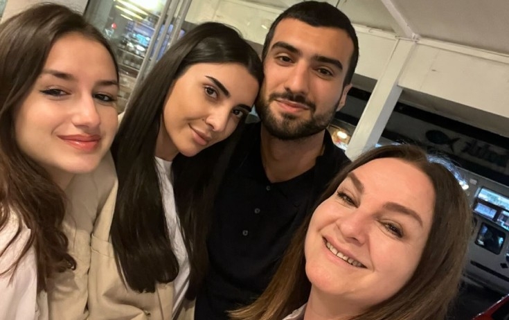 Mahir Emreli bacısı ilə tanınmış aktrisanın qonağı oldu - FOTOLAR