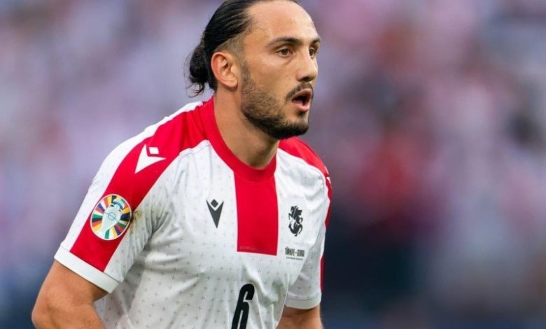 Millinin yarımmüdafiəçisinin transferini rəsmən elan etdilər