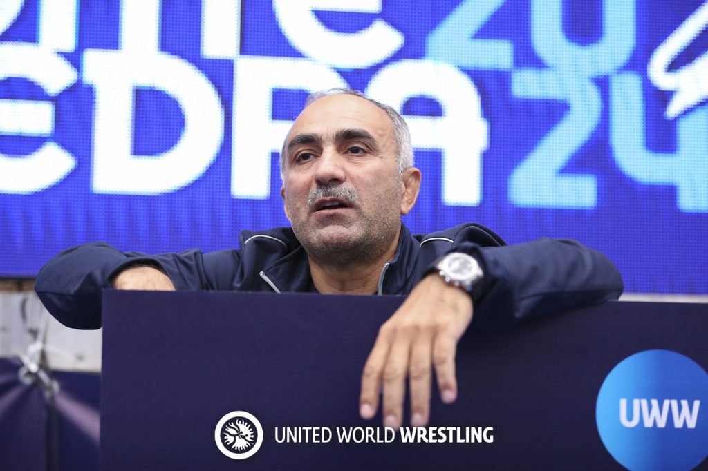 Millinin böyük məşqçisi: "Onların səhvləri oldu"