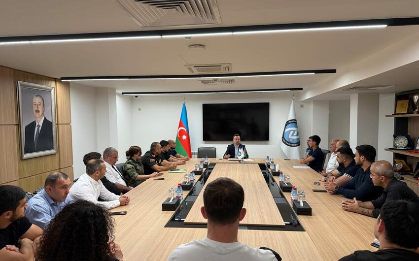 Azərbaycanda daha 24 kluba beş illik lisenziya verildi - FOTOLAR