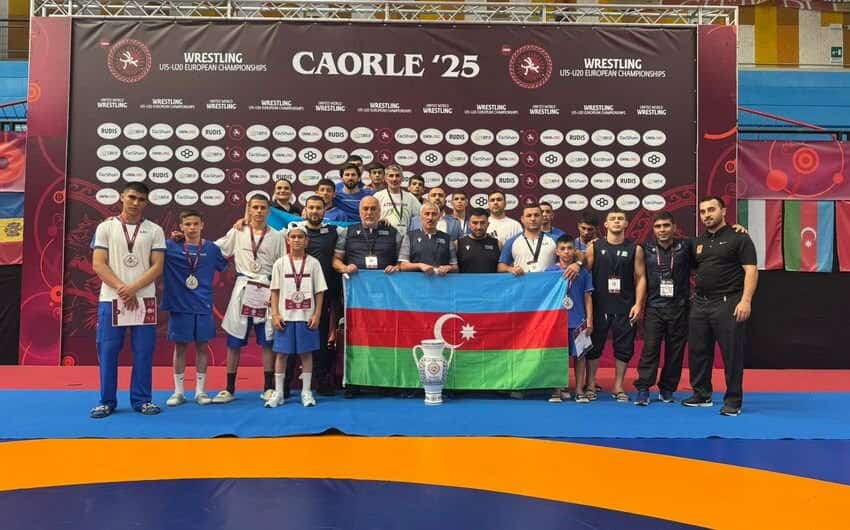 “NEFTÇİ”: 15 yaşı var, İtaliyadan vətənə medal gətirdi