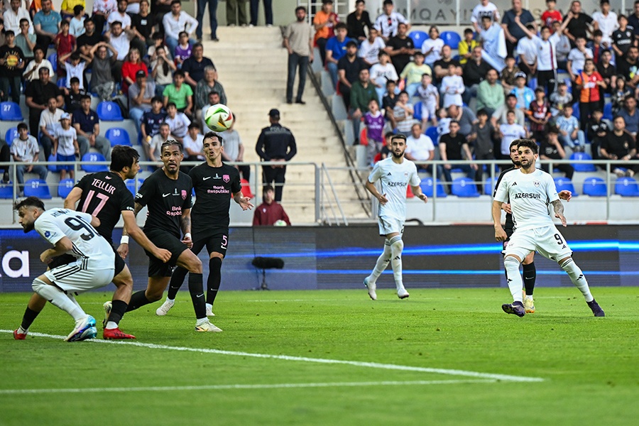 "Qarabağ" gerilədi, "Zirə" yerini qorudu, “Sabah”la “Araz” irəli getdi