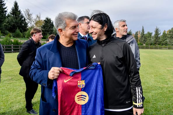 “Məni “instagram” və “Tik-Tok” məşhurlaşdırdı, futbolçu olduğumu bilmirlər”