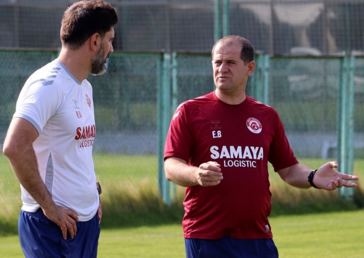 "Araz" və "Aris"in baş məşqçiləri jurnalistlər qarşısına çıxacaq