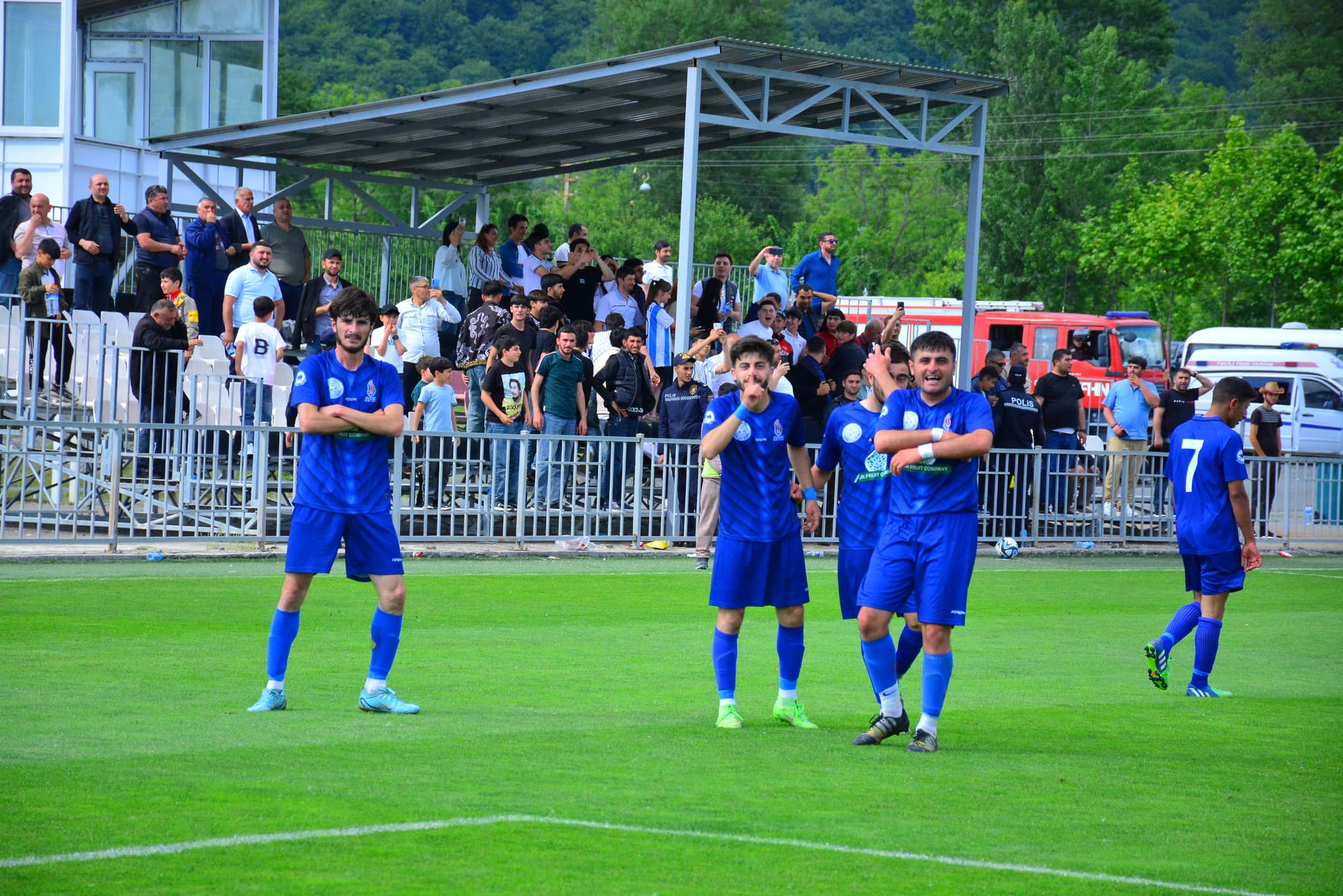 AFFA klubları sorğu-sual etdi - Çempionatda olmaq istəyirsizmi?