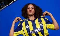 https://www.sportinfo.az/idman_xeberleri/qadin_futbolu/226501.html