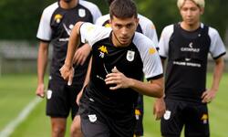 https://www.sportinfo.az/idman_xeberleri/neftci/226665.html