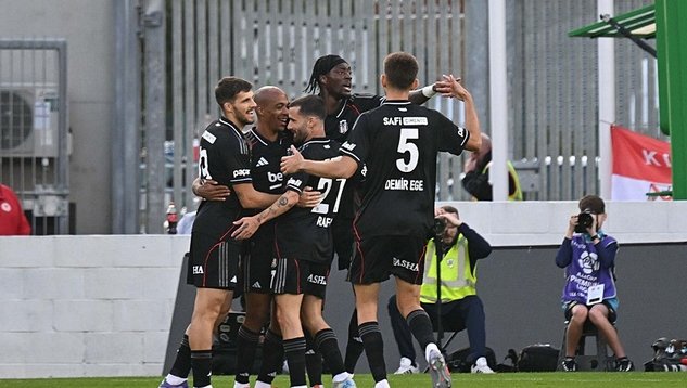 “Ararat” darmadağınla uduzdu, “Beşiktaş” darmadağınla uddu