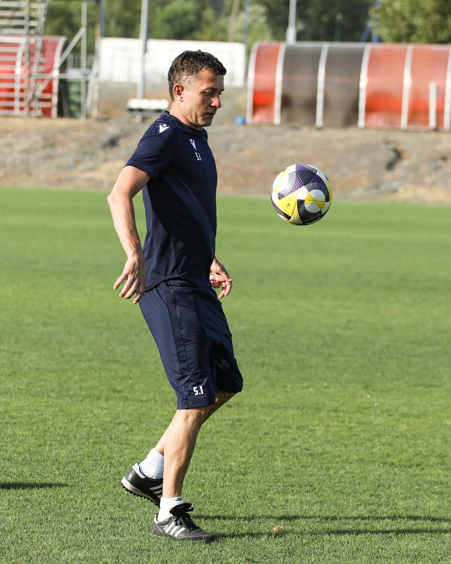 Məşhur “Qalatasaray”lı Azərbaycan klubunun rəhbərliyindən 3 TRANSFER İSTƏDİ!