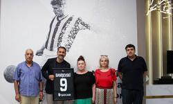 https://www.sportinfo.az/idman_xeberleri/neftci/228244.html