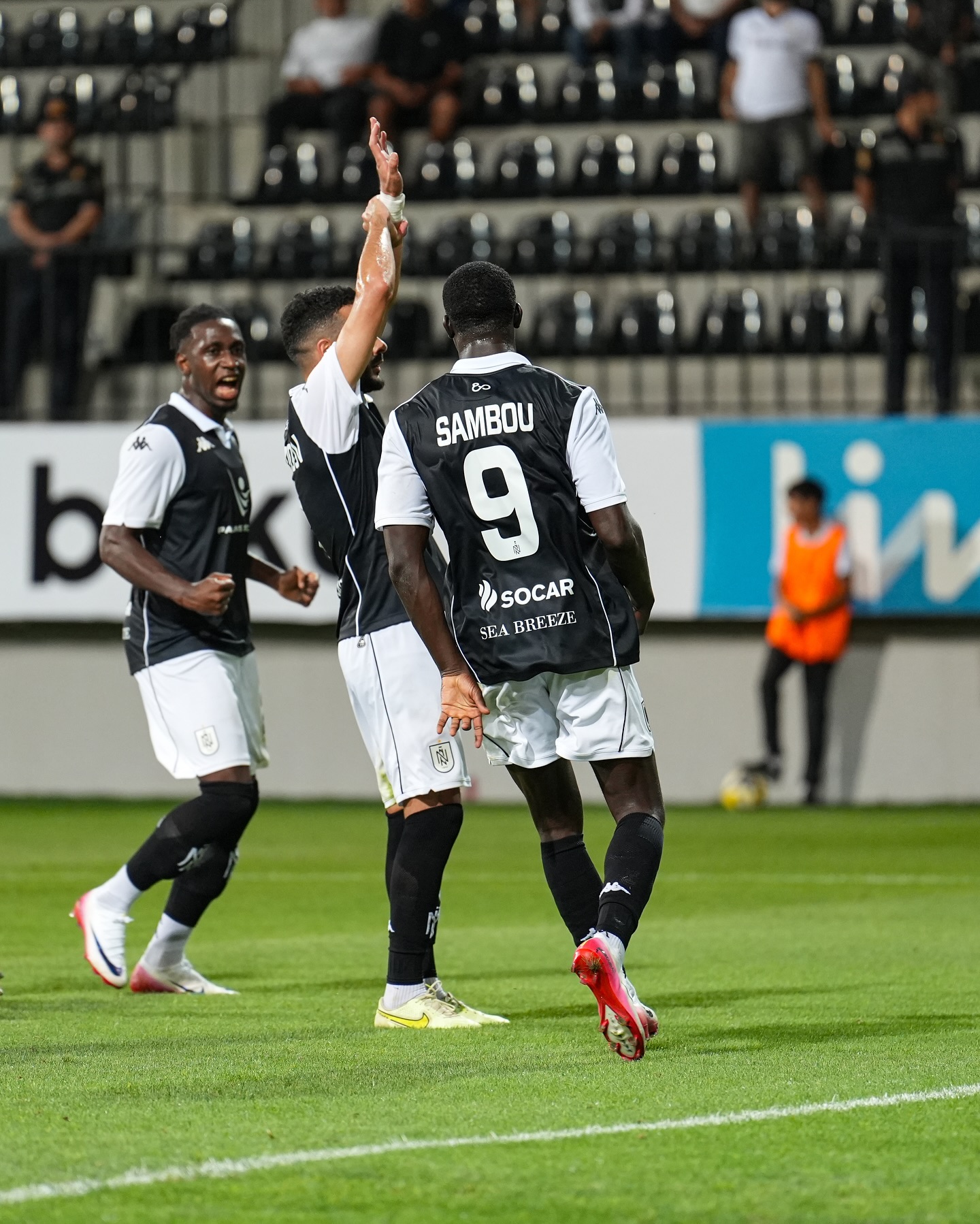 "Neftçi" xal itirdi, "Qarabağ" məğlub oldu - YENİLƏNİB