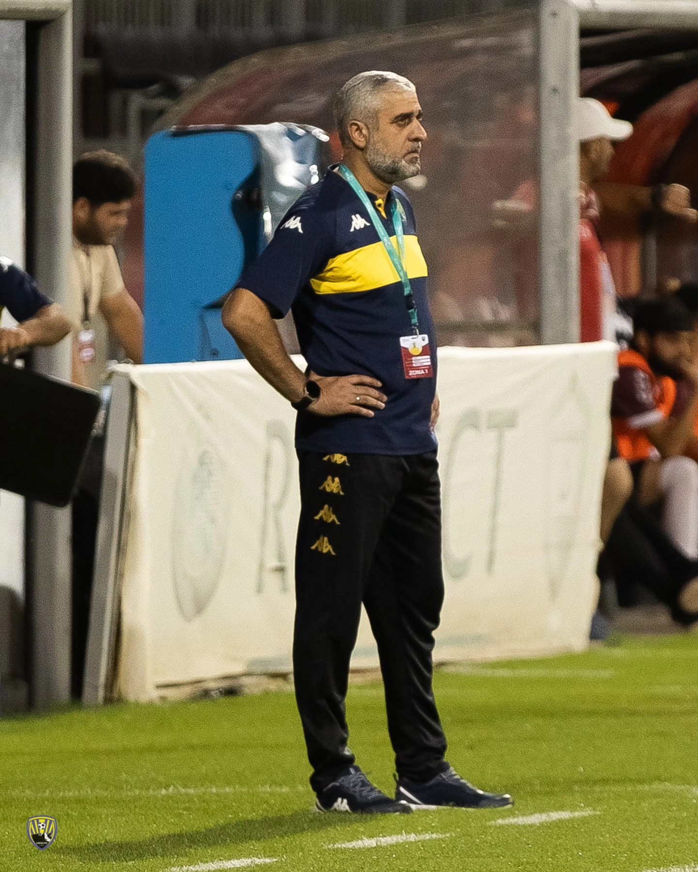 Bura onun yeri deyil