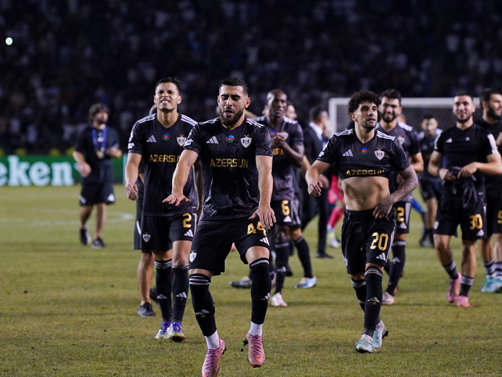 "Rayondakı qardaşıma zəng etdim ki, “Qarabağ”a görə qurban kəssin"