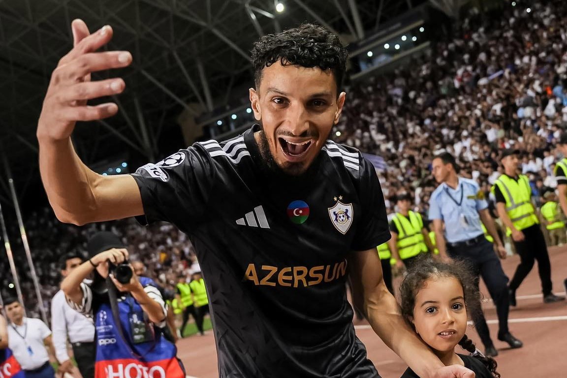 Abdullah Zubir niyə Qurban Qurbanovun üstünə qaçdı?