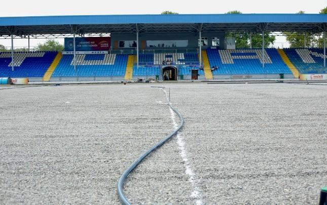 Azərbaycanda söküntü-tikinti gedən stadiondan YENİ FOTOLAR
