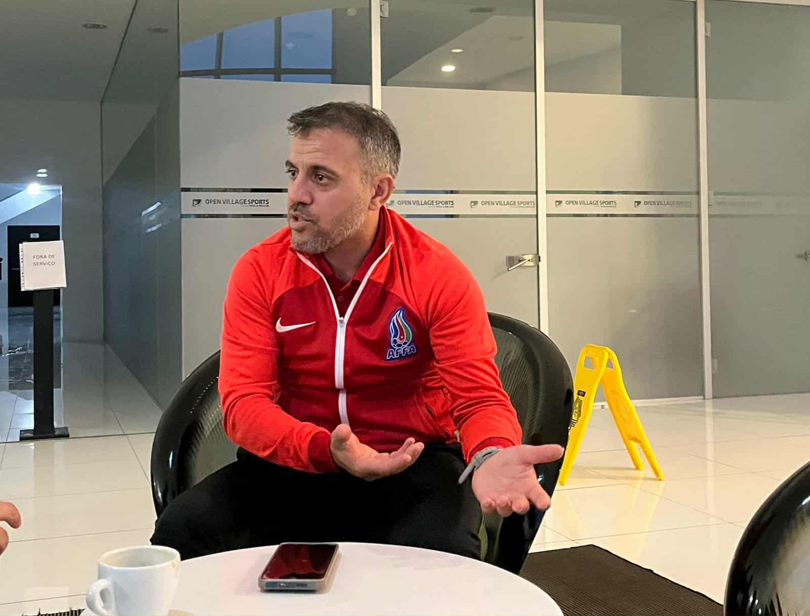 “Biz elə çəkinə-çəkinə bir yerə sığınacağıqsa, elə orada da qalacağıq”