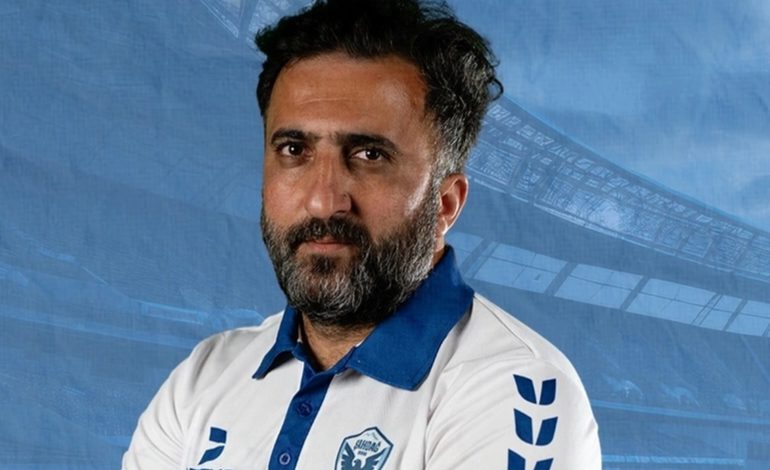Çempion baş məşqçi ilə yeni müqavilə imzalandı