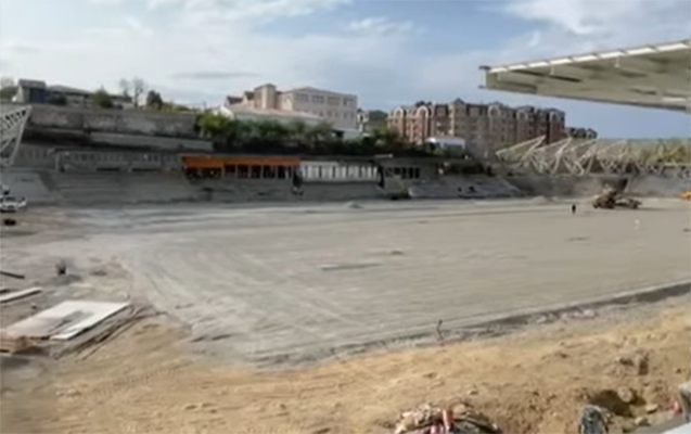 Qarabağda pis halda olan stadion indi belə qurulur - VİDEO