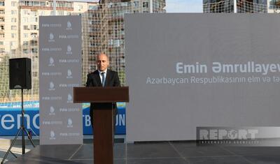 Andrey Şevçenko Bakıda açılışa qatıldı -