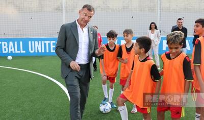 Andrey Şevçenko Bakıda açılışa qatıldı -