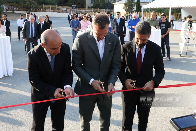 Andrey Şevçenko Bakıda açılışa qatıldı - FOTOREPORTAJ