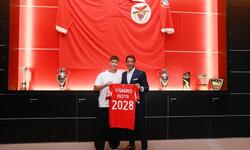 https://www.sportinfo.az/idman_xeberleri/dunya_futbolu/230296.html