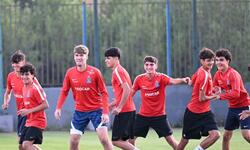 https://www.sportinfo.az/idman_xeberleri/milli_komanda/231384.html